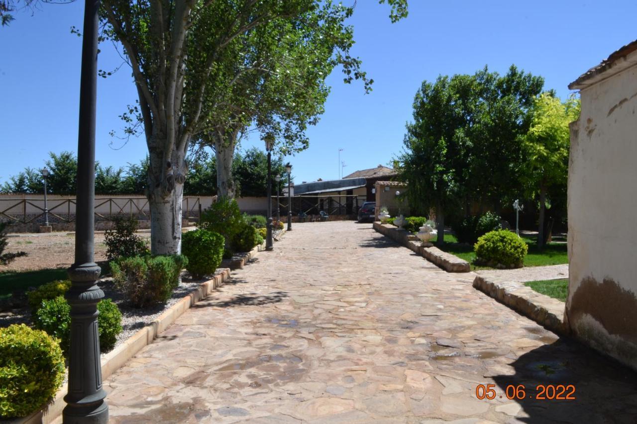 Casa Rural Villa Herrera Fernancaballero Exteriér fotografie